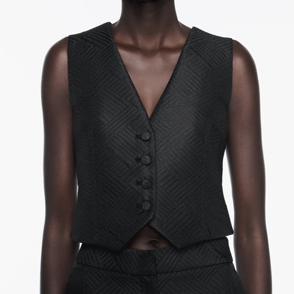 ZARA OPEN BACK JACQUARD VEST - Picture 6 of 10